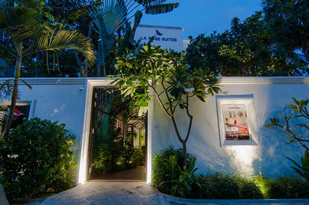 La Rose Suites La Rose Suites
