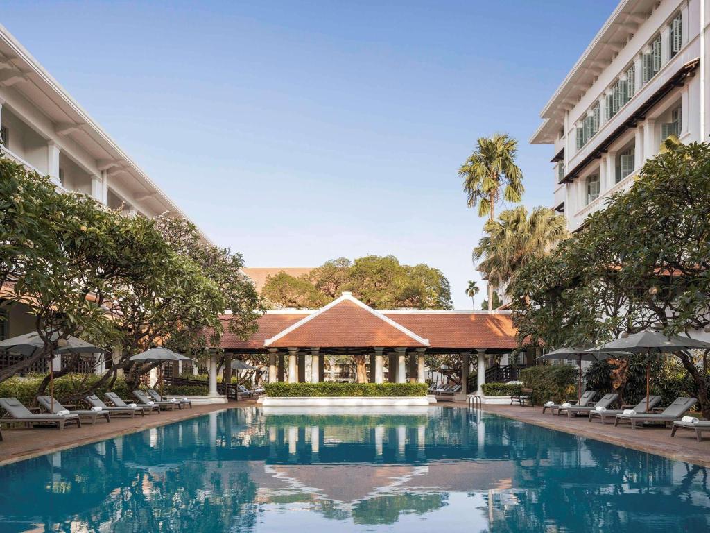 Raffles Hotel Le Royal Raffles Hotel Le Royal